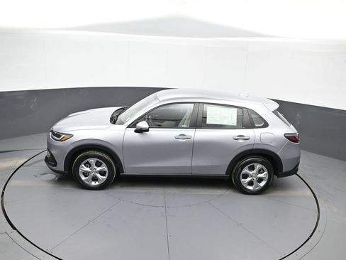 Certified 2023 Honda HR-V LX image 39