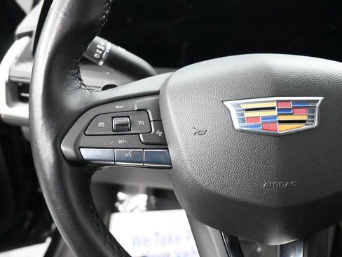 Used 2025 Cadillac XT4 Premium Luxury image 35