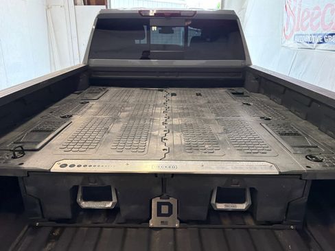 Used 2024 GMC Sierra 2500 AT4 w/ AT4 Preferred Package AWD/4WD image 5