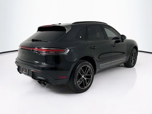 Certified 2023 Porsche Macan Turbo AWD/4WD image 9