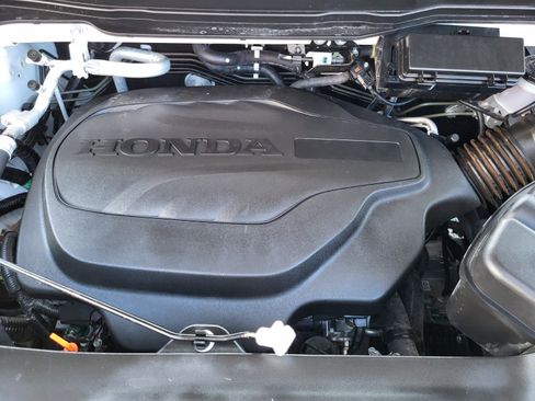 Used 2025 Honda Ridgeline TrailSport image 31