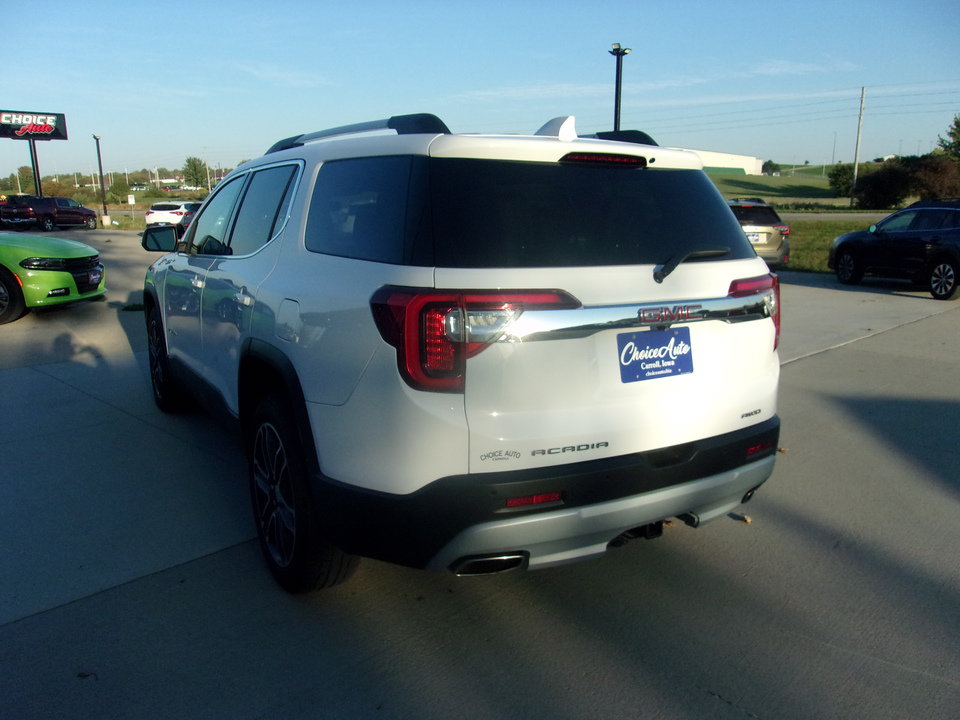 Used 2020 GMC Acadia SLT w/ Driver Alert Package II AWD/4WD image 4