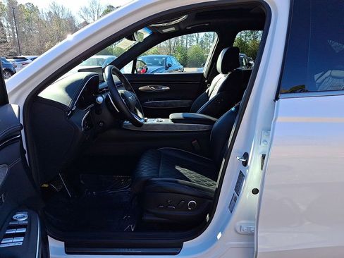 Certified 2025 Genesis GV70 3.5T Sport w/ Sport Advanced Package image 11