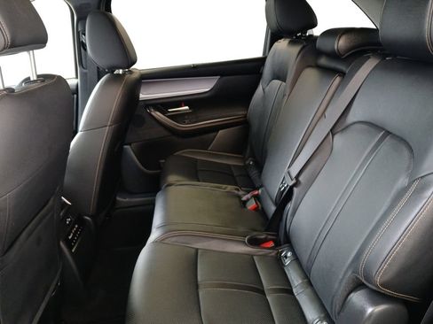 Used 2024 MAZDA CX-90 3.3 Turbo w/ Preferred Package AWD/4WD image 22
