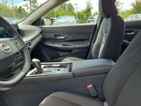 New 2027 Nissan Sentra S w/ Floor Mat Package FWD image 16