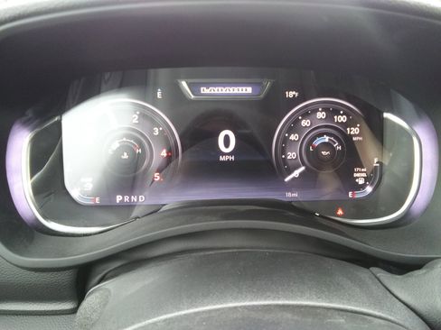 New 2026 RAM 3500 Laramie w/ Towing Technology Group image 15