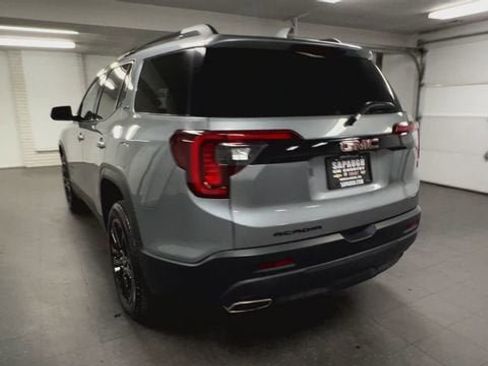 Certified 2023 GMC Acadia SLE w/ Driver Convenience Package FWD image 7