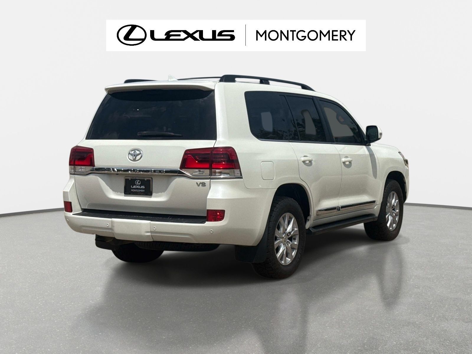 Used 2018 Toyota Land Cruiser AWD/4WD image 3