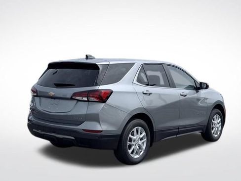 Used 2023 Chevrolet Equinox LT AWD/4WD image 6