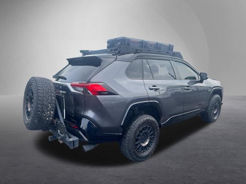 Used 2019 Toyota RAV4 XSE w/ Carpet Mat Package AWD/4WD image 3