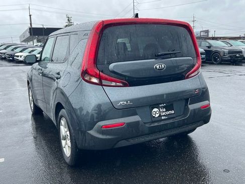 Certified 2021 Kia Soul S FWD image 11