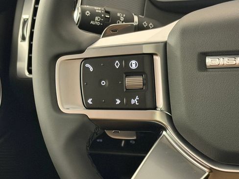 New 2026 Land Rover Discovery Dynamic SE AWD/4WD image 15