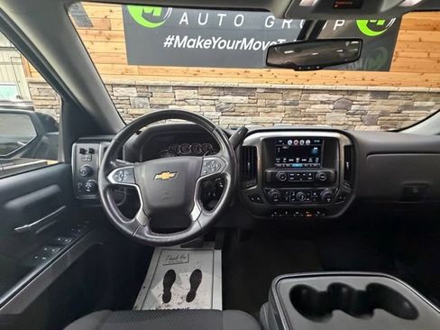 Used 2018 Chevrolet Silverado 1500 LT w/ Midnight Edition AWD/4WD image 19