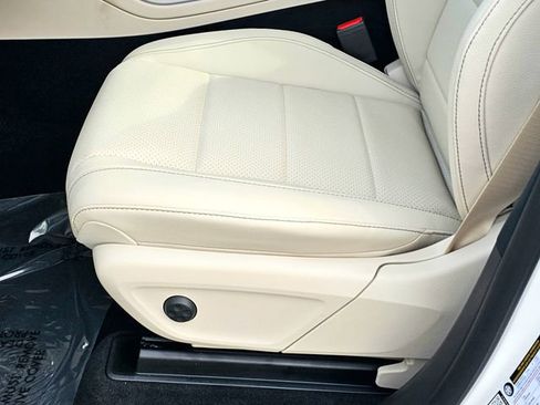 New 2026 Mercedes-Benz GLE 450 4MATIC image 17