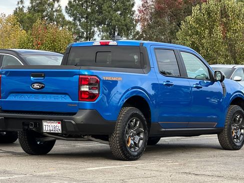 Used 2025 Ford Maverick Tremor image 4