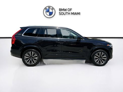 Used 2021 Volvo XC90 T5 Momentum image 7
