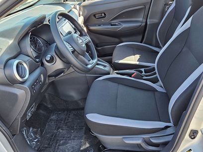 New 2025 Nissan Versa S w/ Trunk Package
