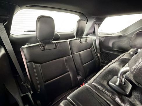 Used 2024 Ford Explorer ST w/ Technology Package image 27