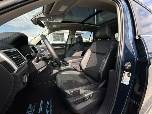 Used 2023 Volkswagen Atlas SEL AWD/4WD image 20