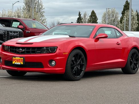 Used 2011 Chevrolet Camaro SS w/ RS Package image 8