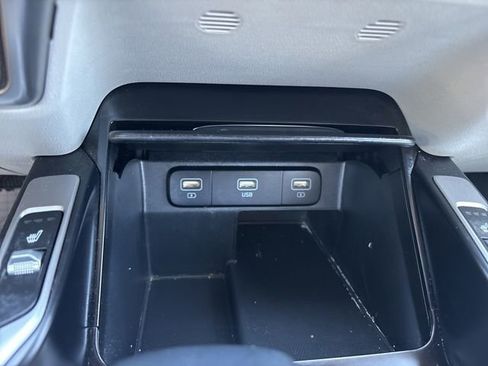 Used 2021 Kia Sorento S AWD/4WD image 42