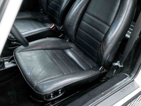 Used 1987 Porsche 911 Carrera RWD image 40