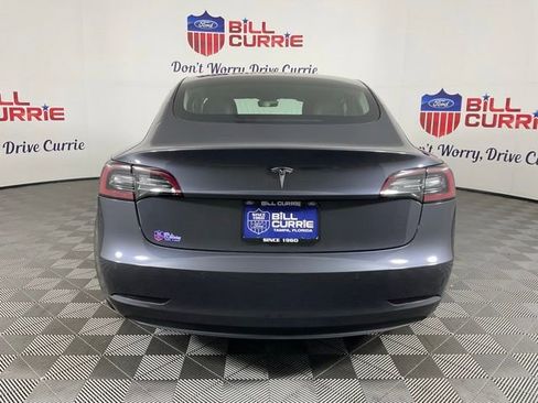 Used 2018 Tesla Model 3 Long Range image 4