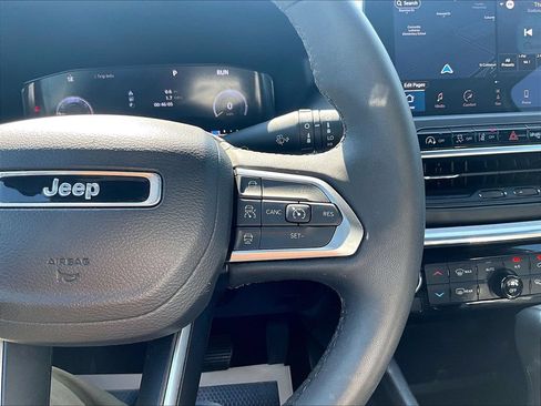 Used 2023 Jeep Compass High Altitude AWD/4WD image 20