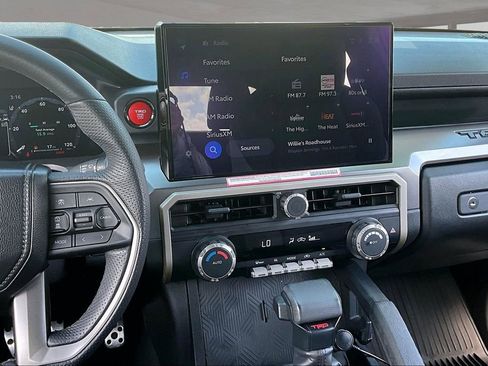 Used 2024 Toyota Tacoma TRD Sport RWD image 10