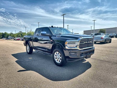 Used 2022 RAM 2500 Laramie AWD/4WD image 11