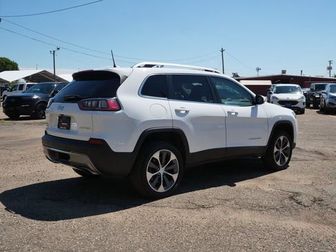 Used 2021 Jeep Cherokee Limited w/ Elite Package AWD/4WD image 6