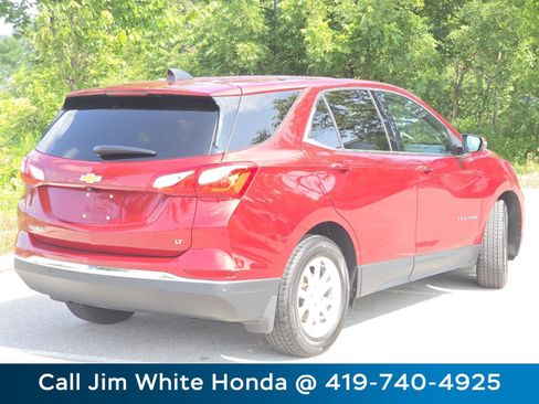 Used 2018 Chevrolet Equinox LT FWD image 16