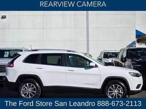 Used 2021 Jeep Cherokee Latitude Lux w/ Comfort/Convenience Group image 9
