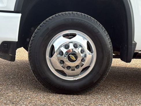 Used 2023 Chevrolet Silverado 3500 High Country image 29