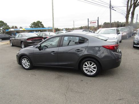 Used 2014 MAZDA MAZDA3 i Sport image 5