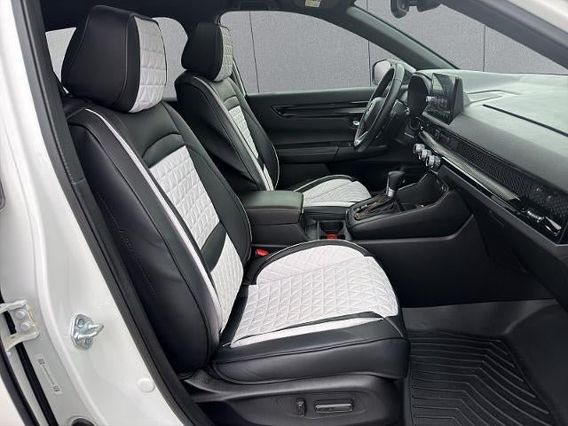 Used 2025 Honda CR-V Sport Touring image 15
