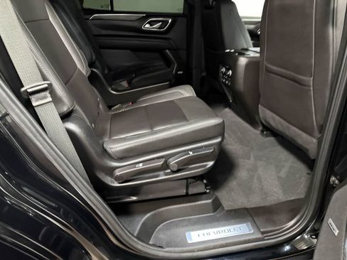 Used 2024 Chevrolet Tahoe Z71 w/ Luxury Package AWD/4WD image 65