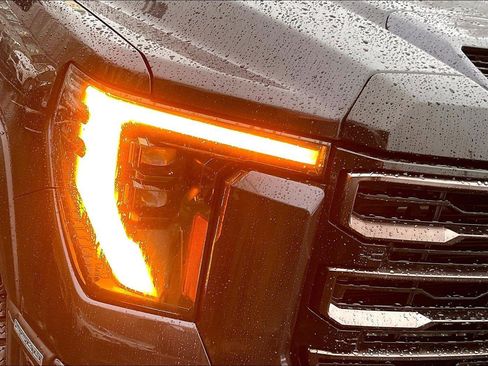 Used 2024 GMC Sierra 2500 AT4X w/ Snow Plow Prep/Camper Package image 31