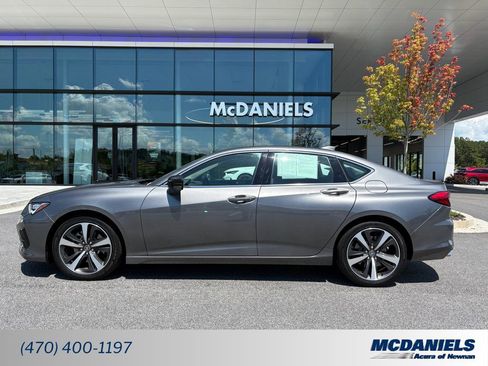 Certified 2025 Acura TLX w/Technology Package image 1