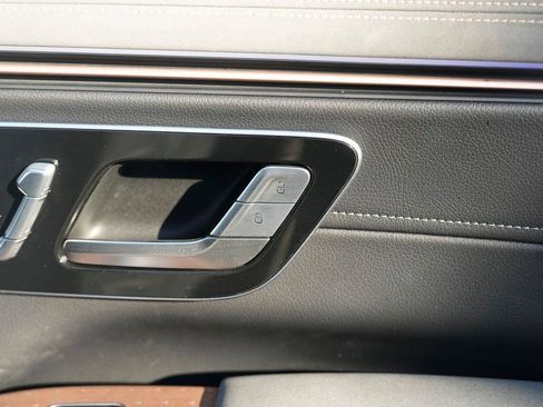 Used 2023 Mercedes-Benz EQS 450+ SUV image 46