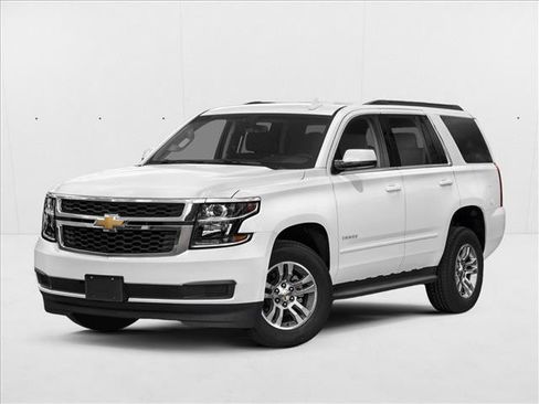 Used 2019 Chevrolet Tahoe LT w/ Luxury Package RWD image 1