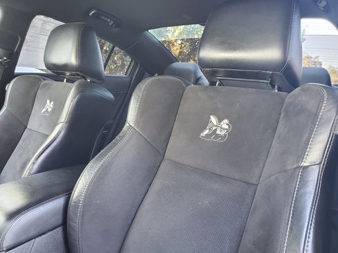 Used 2018 Dodge Charger R/T Scat Pack image 28