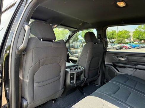 New 2026 RAM 1500 Express AWD/4WD image 26