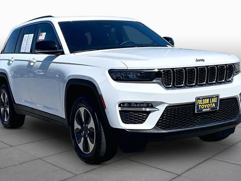 Used 2024 Jeep Grand Cherokee Limited 4xe AWD/4WD image 2