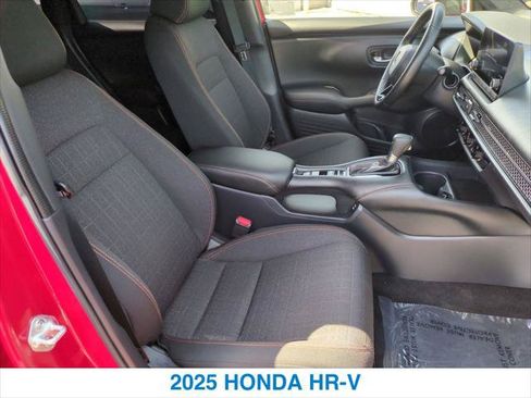 Used 2025 Honda HR-V Sport image 25