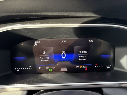New 2026 Volkswagen Taos SE FWD image 28