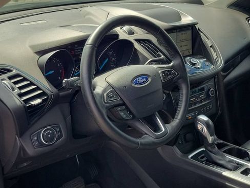 Used 2019 Ford Escape Titanium FWD image 7