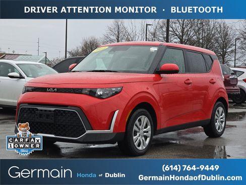 Used 2023 Kia Soul LX image 1