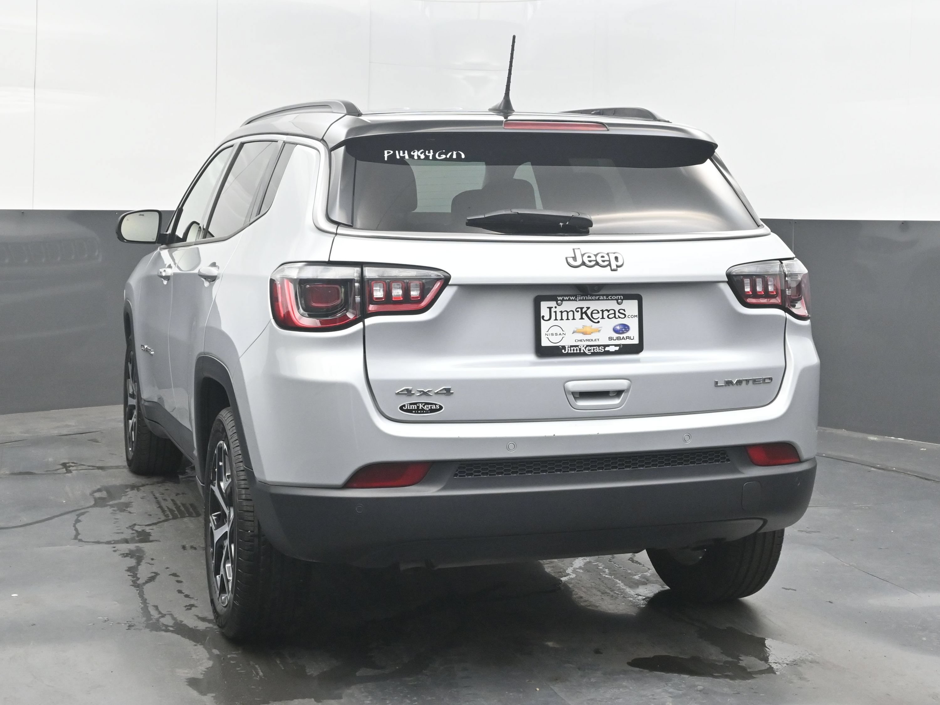 Used 2025 Jeep Compass Limited AWD/4WD image 8