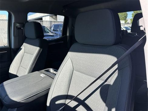 New 2026 GMC Sierra 1500 Elevation w/ LPO, Elevation Black Package image 23